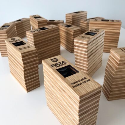 gravēti pudeļu attaisāmie