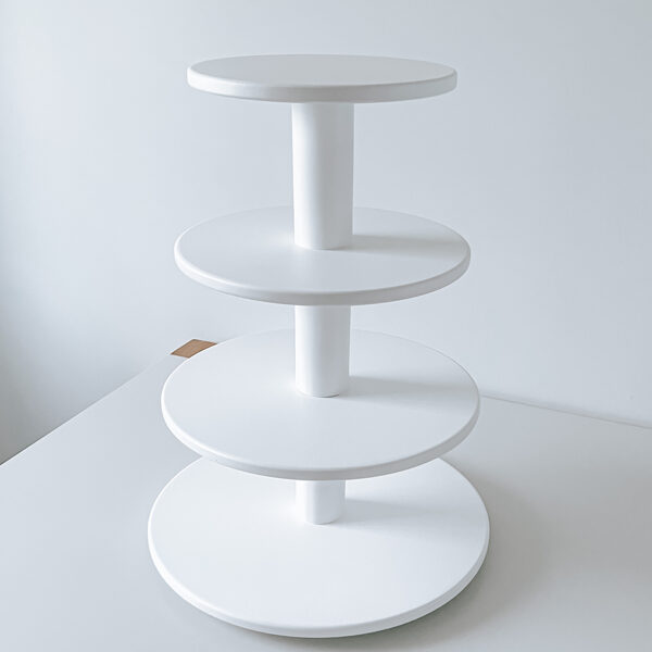 uzkodu trauks kāzām