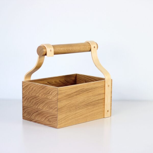Wood gift basket with handle