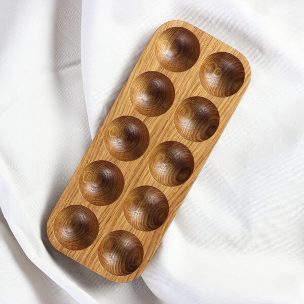Wood egg holder