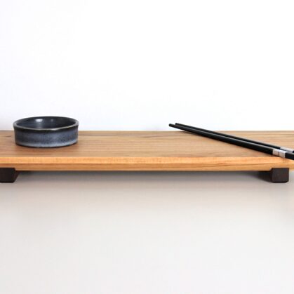 sushi serving tray