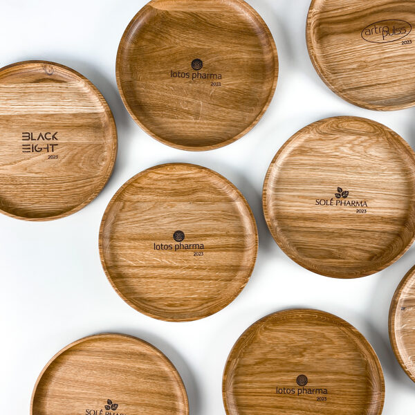 Serving platters