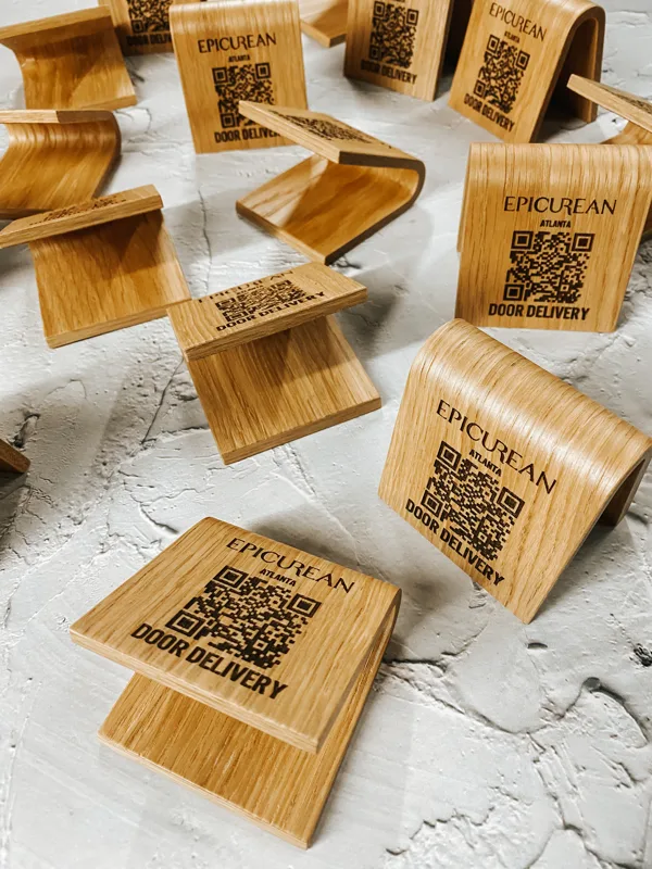 QR koda zīme koka 