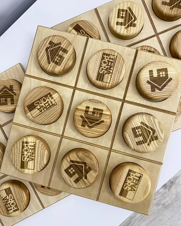tic tac toe wooden game