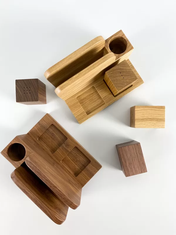 salt and pepper shakers with napkin holder