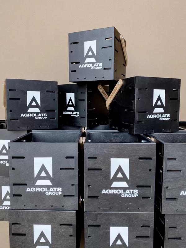 black wood boxes