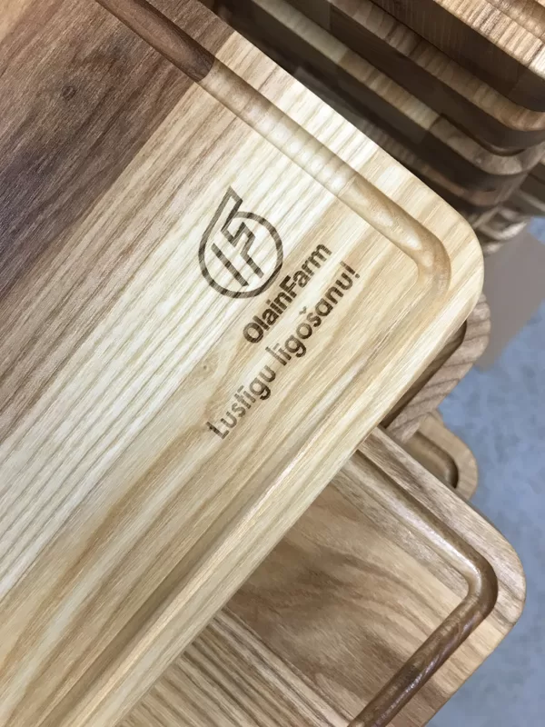 wooden cutting board