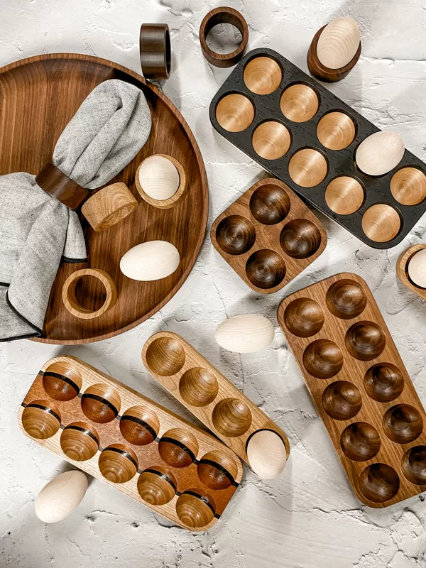 Woode egg holders