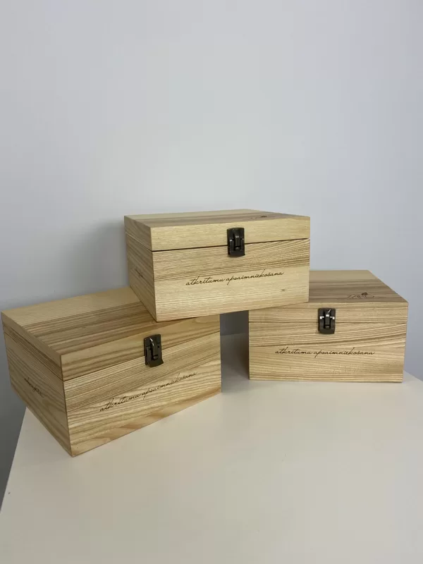 wooden box with lid