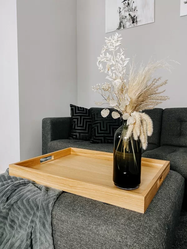 Wood serving tray with handles