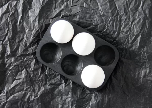 black egg holder