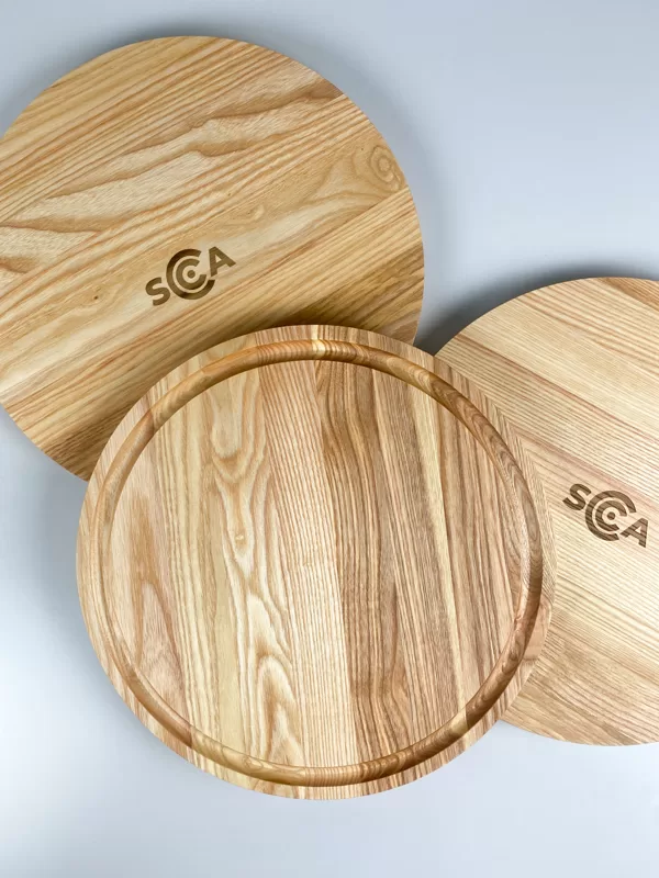 Serving board
